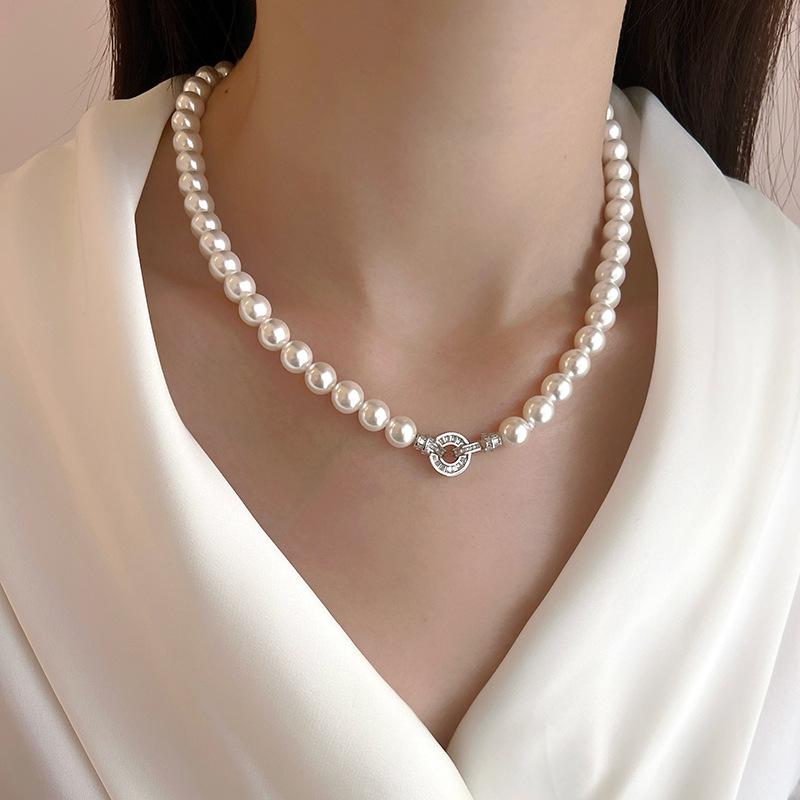 Ladies' set of white white dress necklace ladies 2025 new temperate frenzy luxury luxury gift gift graduation birthday gift suitable for mother's Day gift