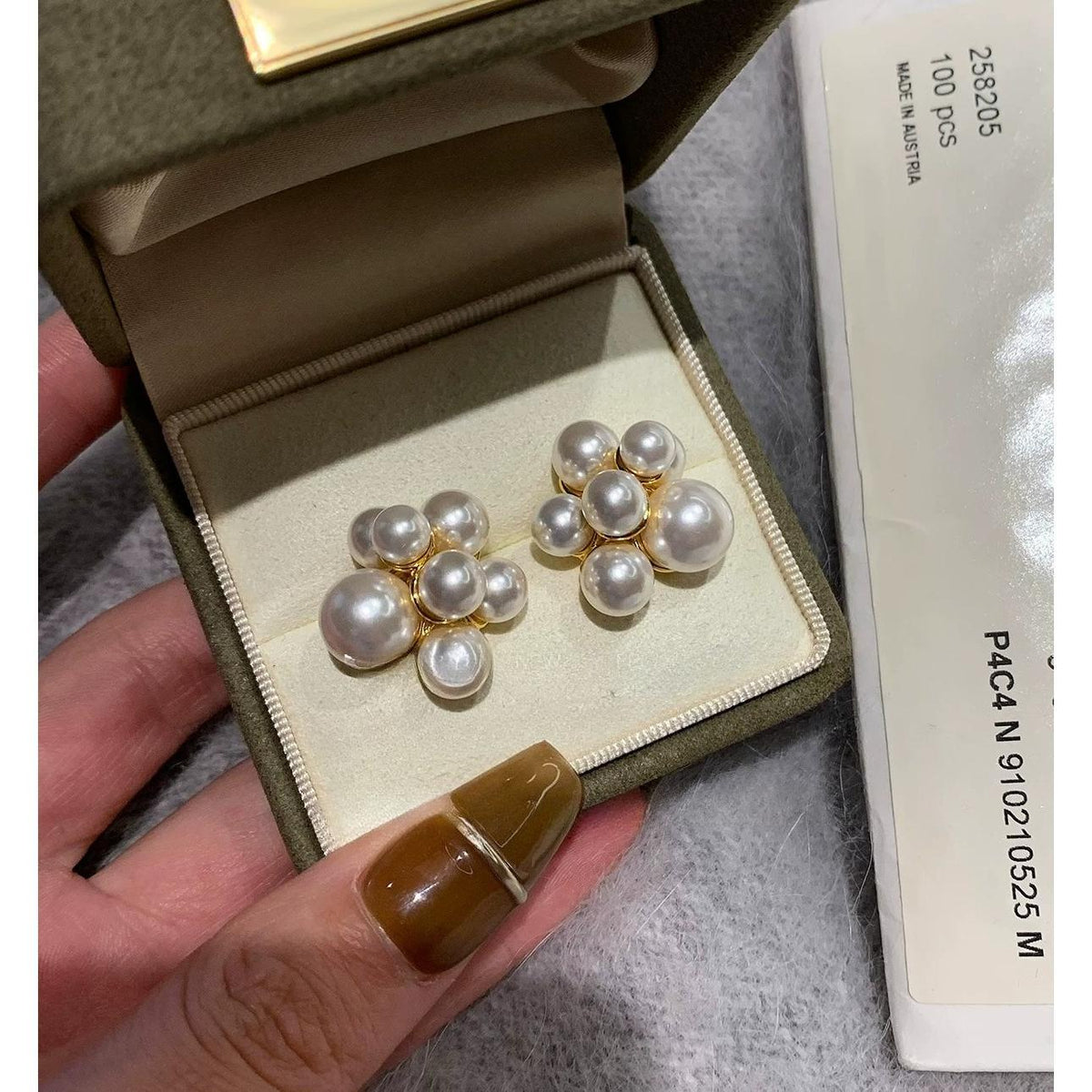 French Style Firework Gold Pearl Stud Earrings Women Luxury Unique Design Elegant Sparkle Ear Jewelry High End Fashion Accessories Trendy Gift