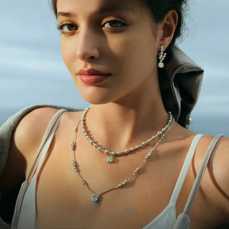 Elegant Curved Shell Pearl Clip-On Earrings with Sparkling Square Zircon – Timeless Silver-Tone Jewelry