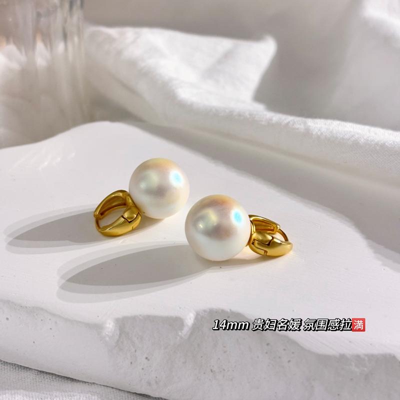 Pink pearl bucket earrings French style affordable luxury women stud earrings clip on non natural crystal earrings