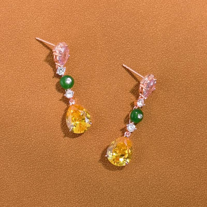 Pink pear-shaped earrings, gold-plated pear-shaped main diamond, light luxury women's evening dress earrings