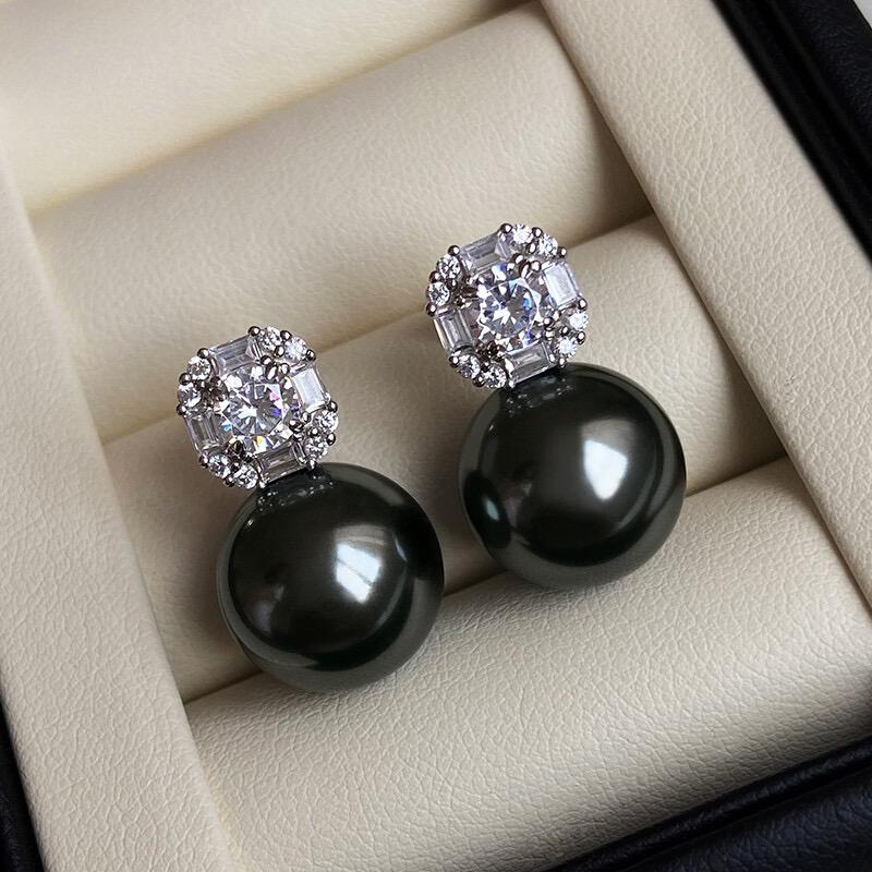 Small Sugar Cube Pearl Stud Earrings Premium Sense Silver Needle Super Flash Large Classic Earrings 12mm