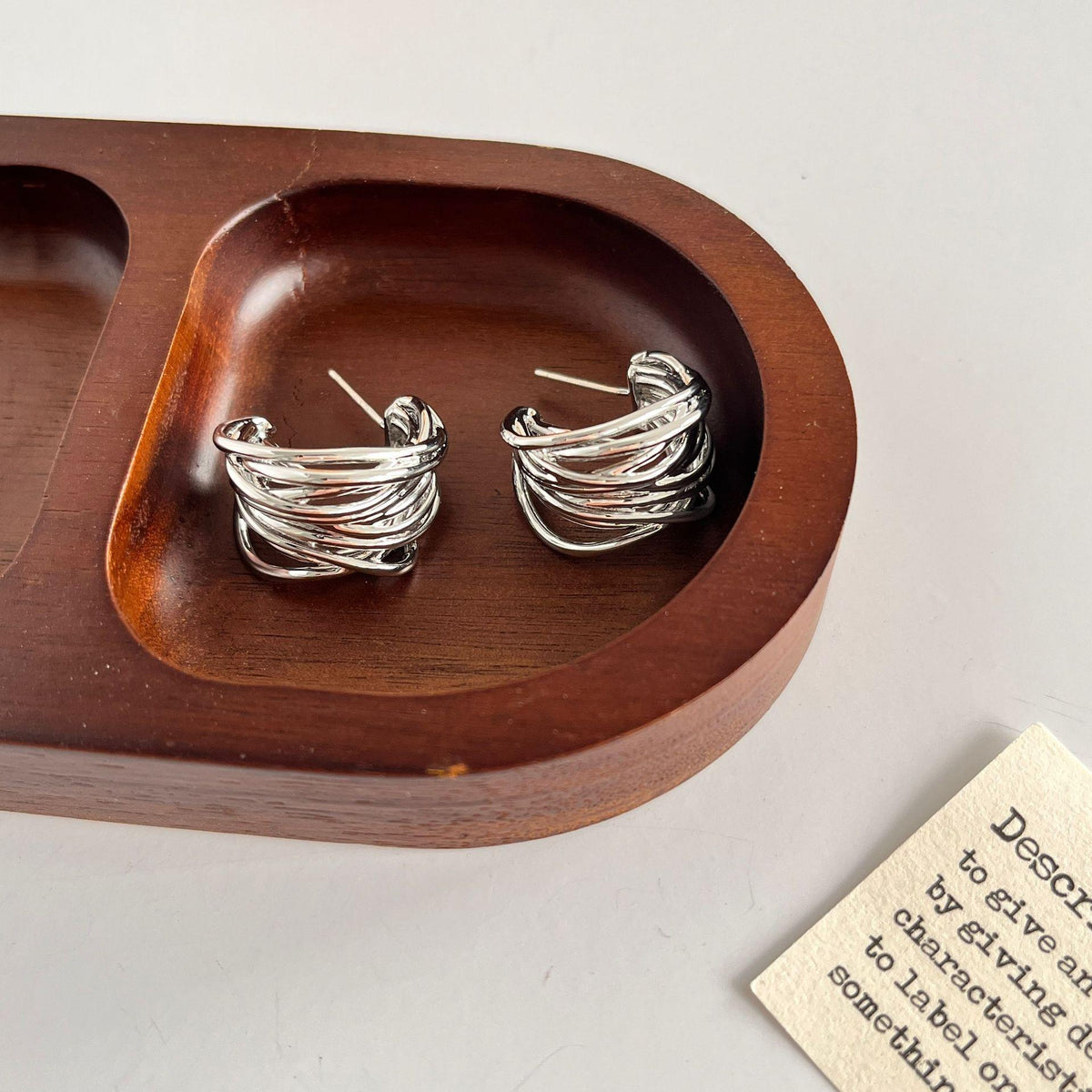 Gold C-shaped winding loop earrings 925 silver needle stud earrings, suitable for work, outdoor, party