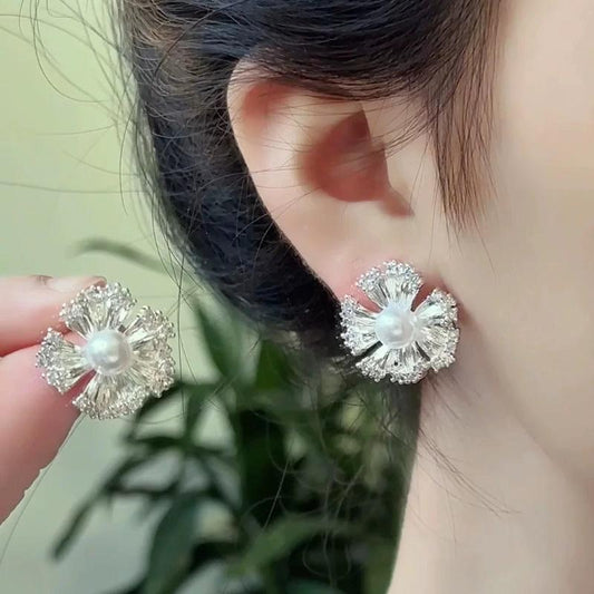 925 silver needle lotus leaf irregular silver large flower pearl stud earrings, simple fashion trend earrings