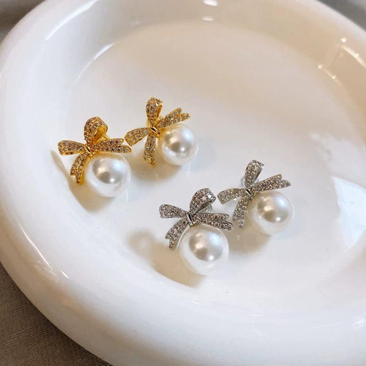 12mm Diamond Bowknot Pearl Stud Earrings Women French Style Luxury Elegant Earrings Cute Butterfly Design High Quality Fashion