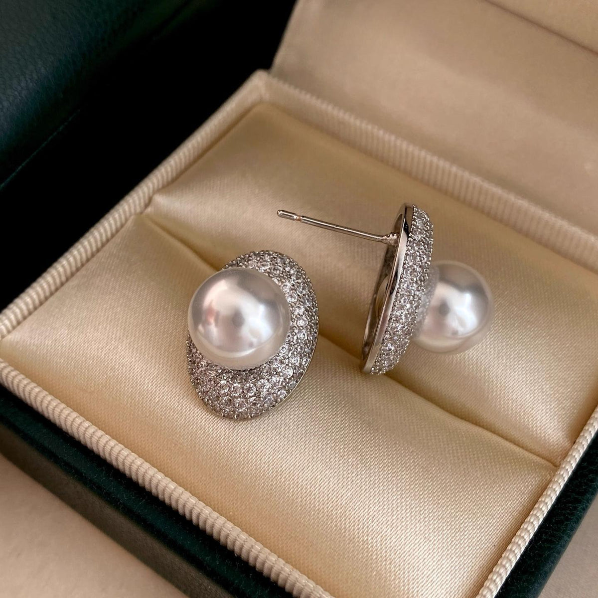 10mm diamond shellpearl earrings, pigeon egg stud earrings, women's white pearls  daily wear, gifts