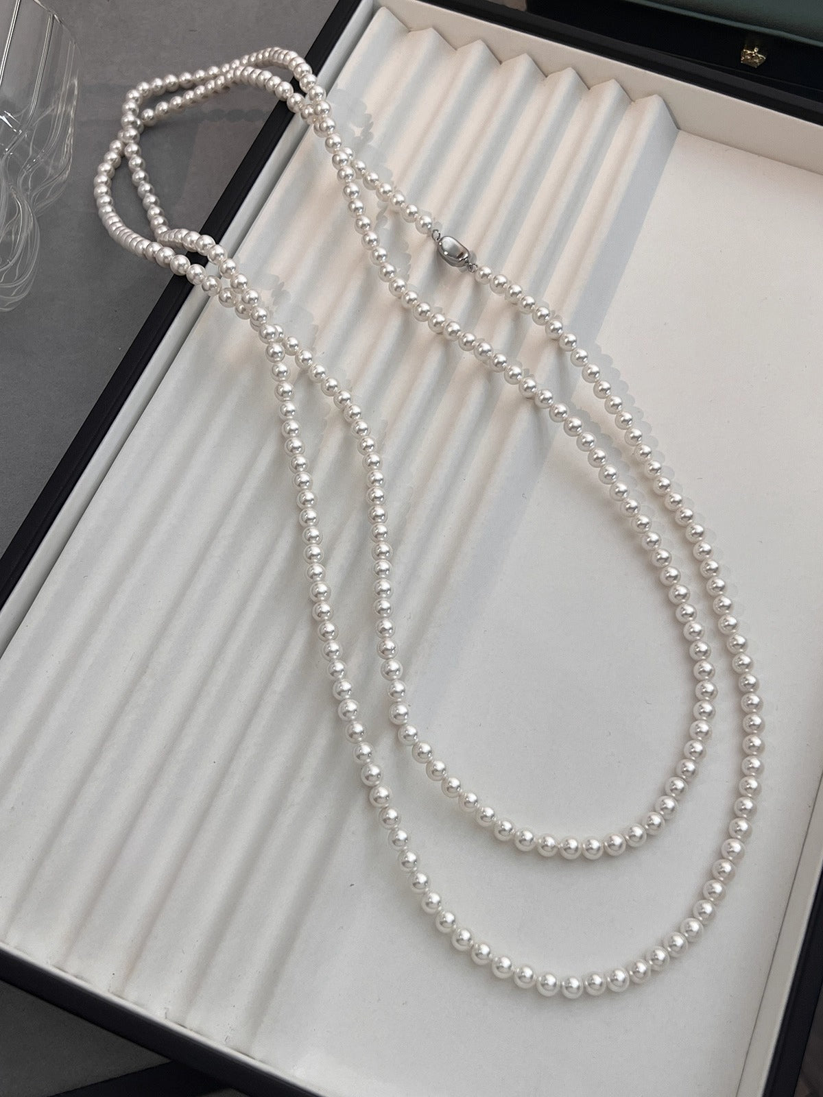 White Pearl Necklace | Long Sweater Chain in Hepburn Style | 2025 New Trend for Women | Stacked & Worn Design | Light Luxury Niche Jewelry
