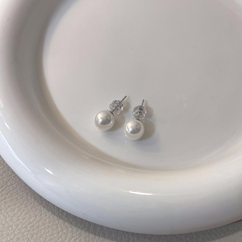 925 sterling silver, natural mother shell white pearl stud earrings, female, French style, suitable for graduation ceremonies, birthday gifts, Mother's Day gifts