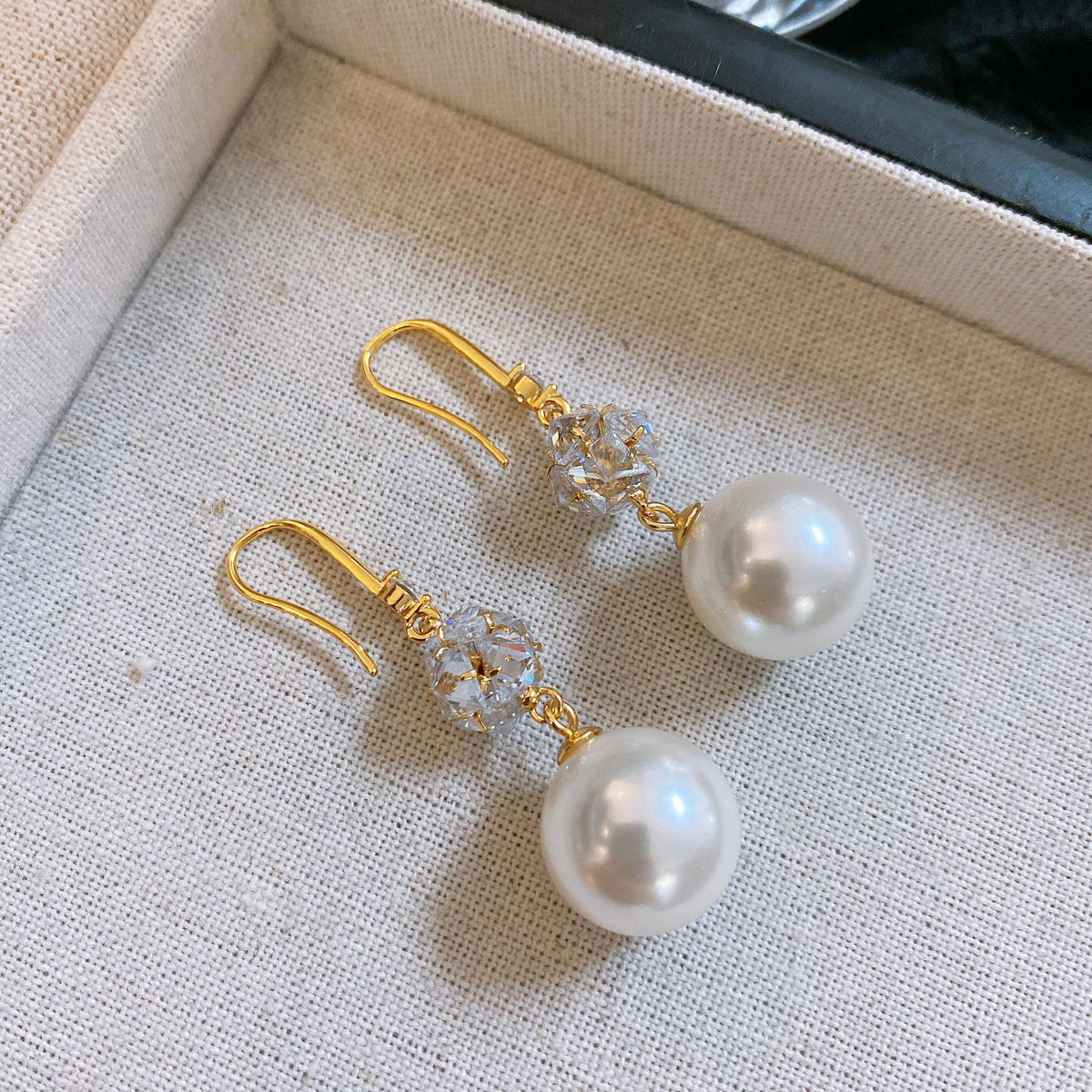 14mm White Pearl Tassel Earrings Women Birthday Gift Starry French Bubble Sugar Rhinestone Stud Earrings Vacation Style Elegant Fashion Jewelry Accessories