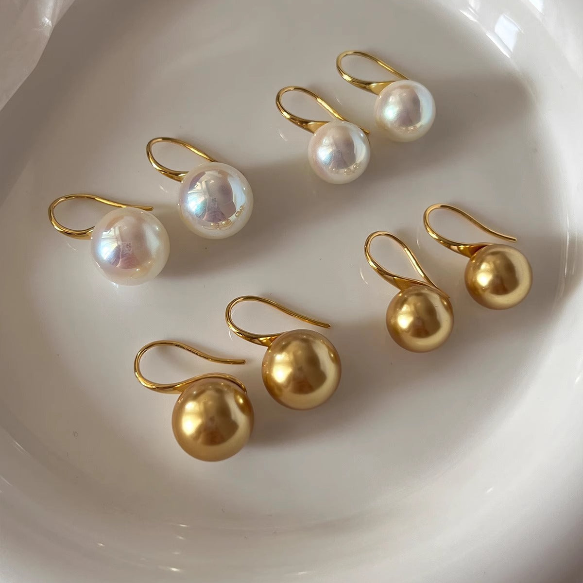 Elegant Nanyang Gold Bead Pearl Ear Hook Earrings - 10mm Studs for Light Luxury Style 2025