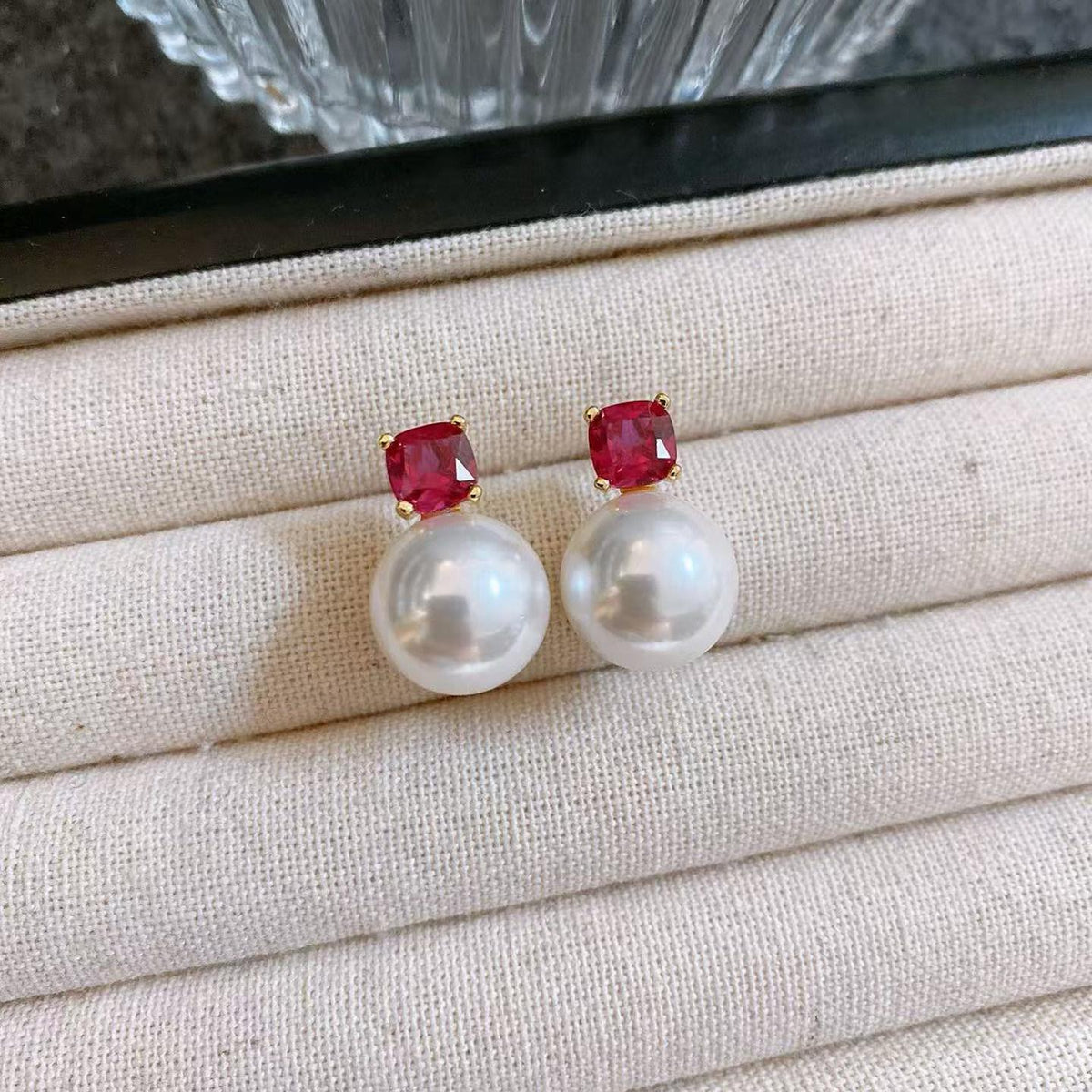 Gift for Her Red Stone 14mm White Pearl Stud Earrings Women Fashion Jewelry
