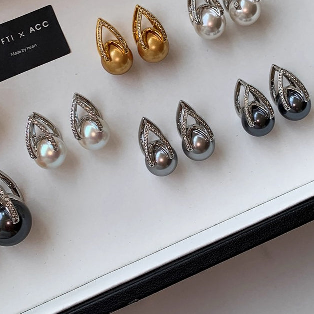 Gray Pearl Earrings for Women | 2025 New Light Luxury Design | Unique High-End Temperament Stud Earrings