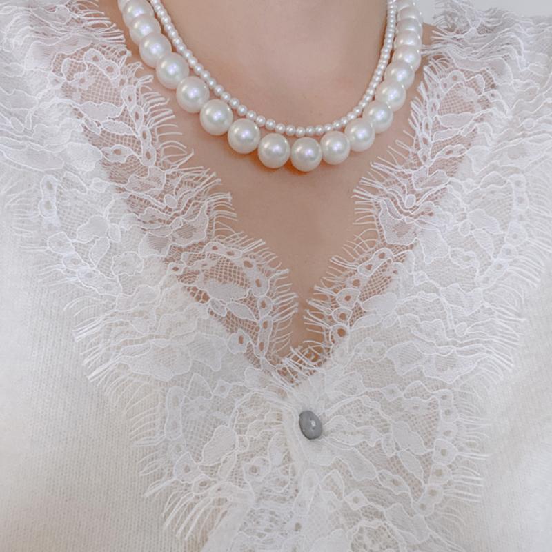 White Pearl Necklace, Feminine French Vintage 925 Silver Diamond Love Buckle Clavicle Chain, Perfect for Wedding Anniversaries, Birthday Gifts, Graduations