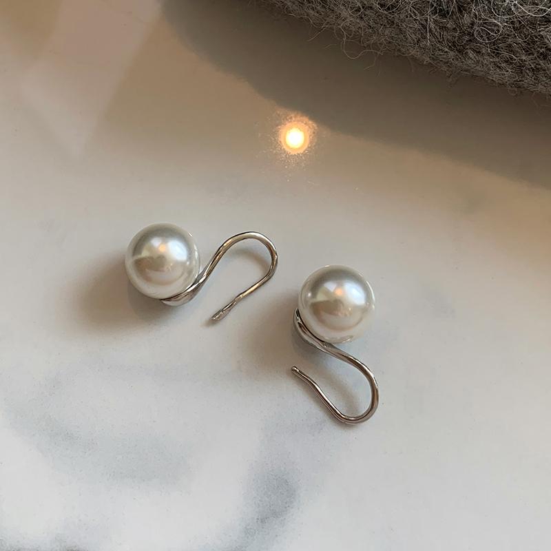 999 sterling silver, grey pearl stud earrings for women, high heels, earrings.