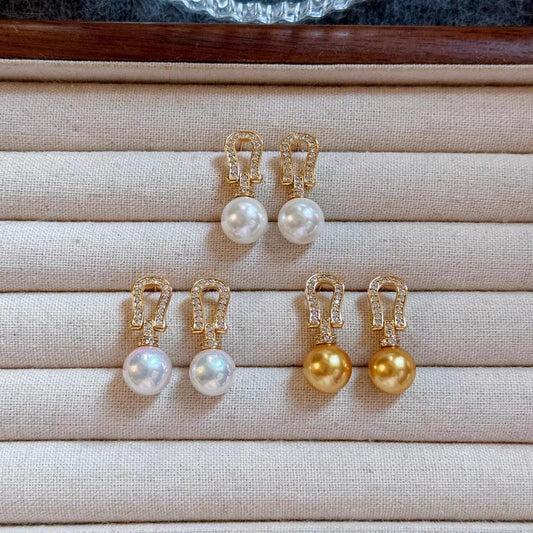 Lucky Horse Shoe Pearl Stud Earrings Women Birthday Gift 2025 Year of the Horse Design Elegant Fashion Jewelry Trendy Accessories Stylish Earrings for Daily Wear