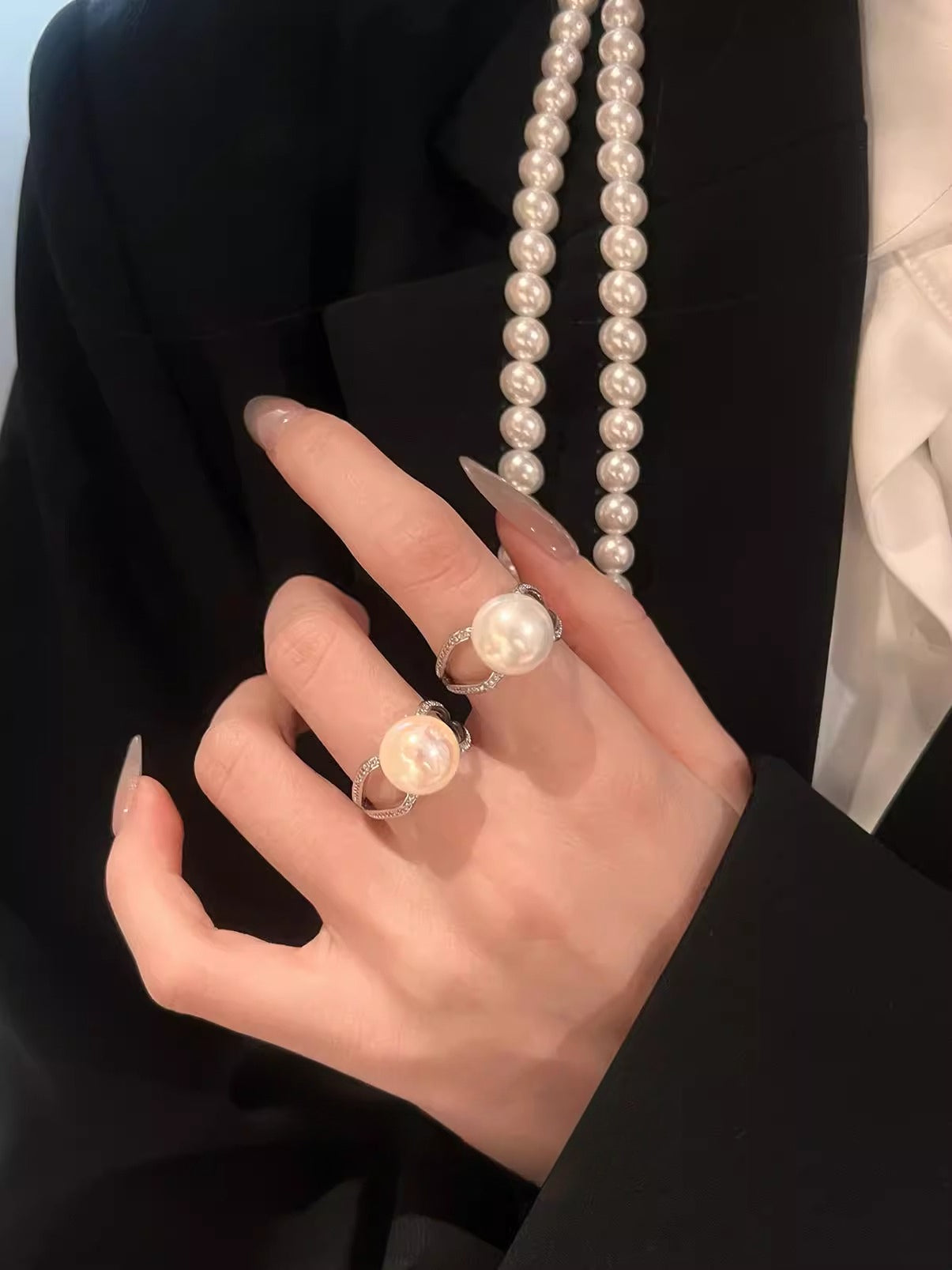Luxury Style Version  Pearl & Zircon Open Ring – Women’s Adjustable High-End Diamond-Set Jewelry