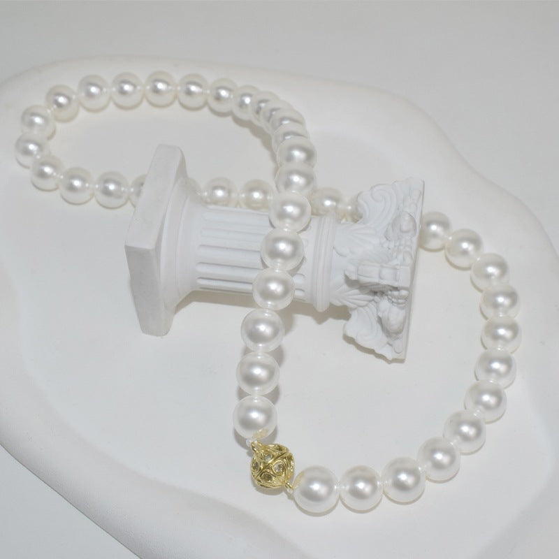 Portable magnetic buckle, fashionable and simple eight-star diamond pearl necklace, easy to wear, versatile mother shell neck chain8-12mm