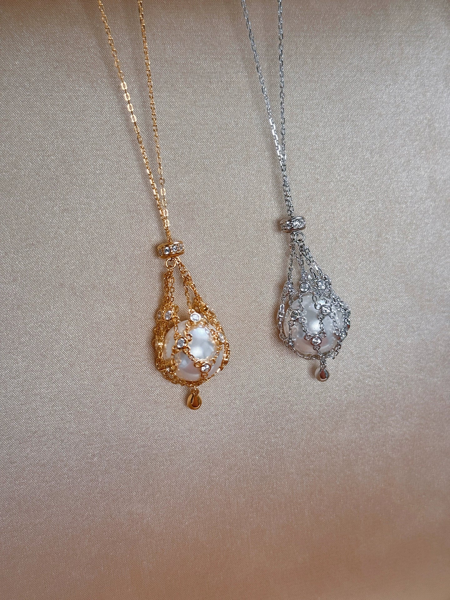 2025 New Autumn/Winter Women's S925 Sterling Silver Sweater Chain – Australian White Pearl Net Necklace, Light Luxury Niche Design