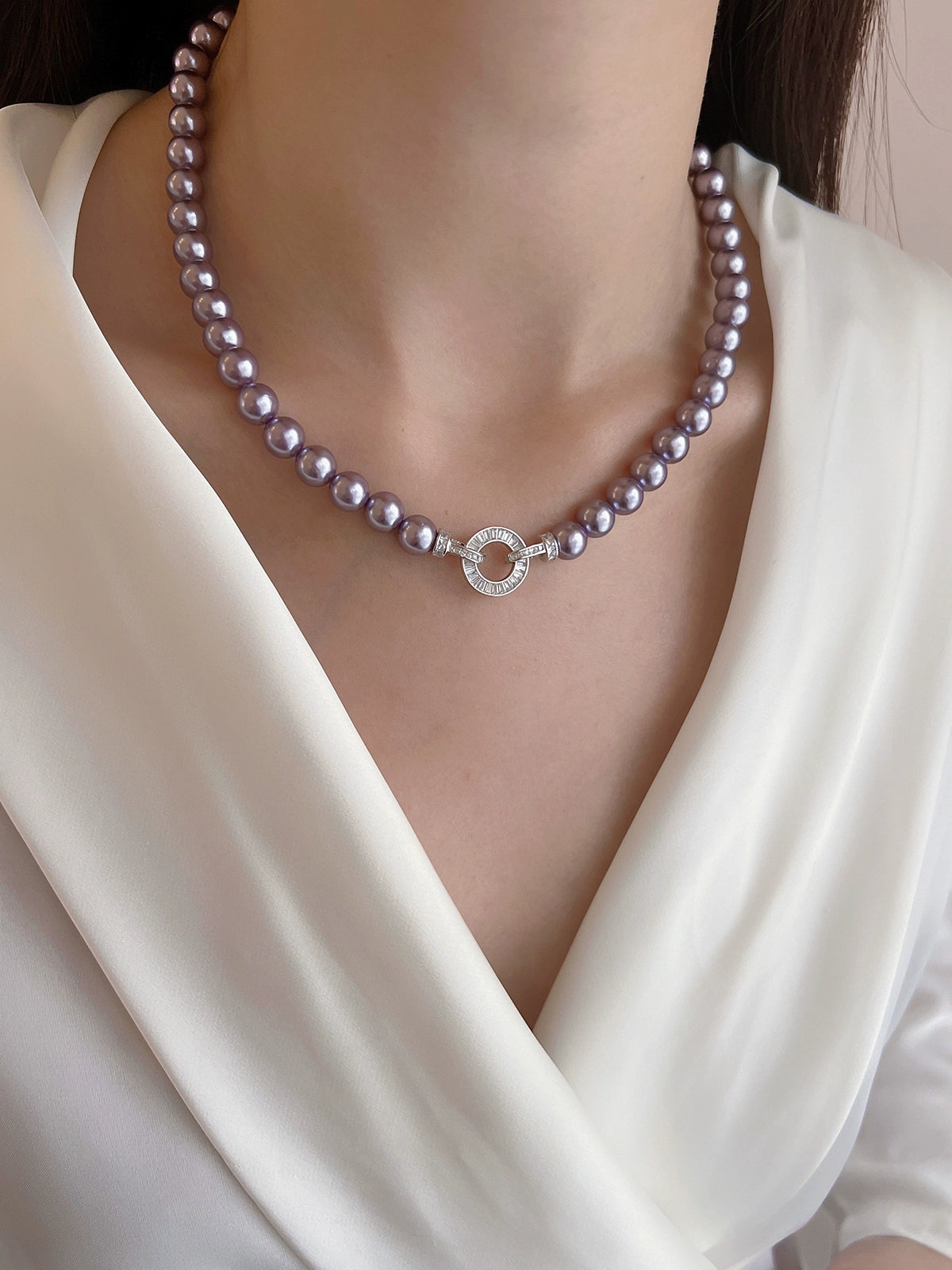 Purple Pearl Necklace – Women's Autumn/Winter Sweater Chain, Popular Niche Neck & Collarbone Chain