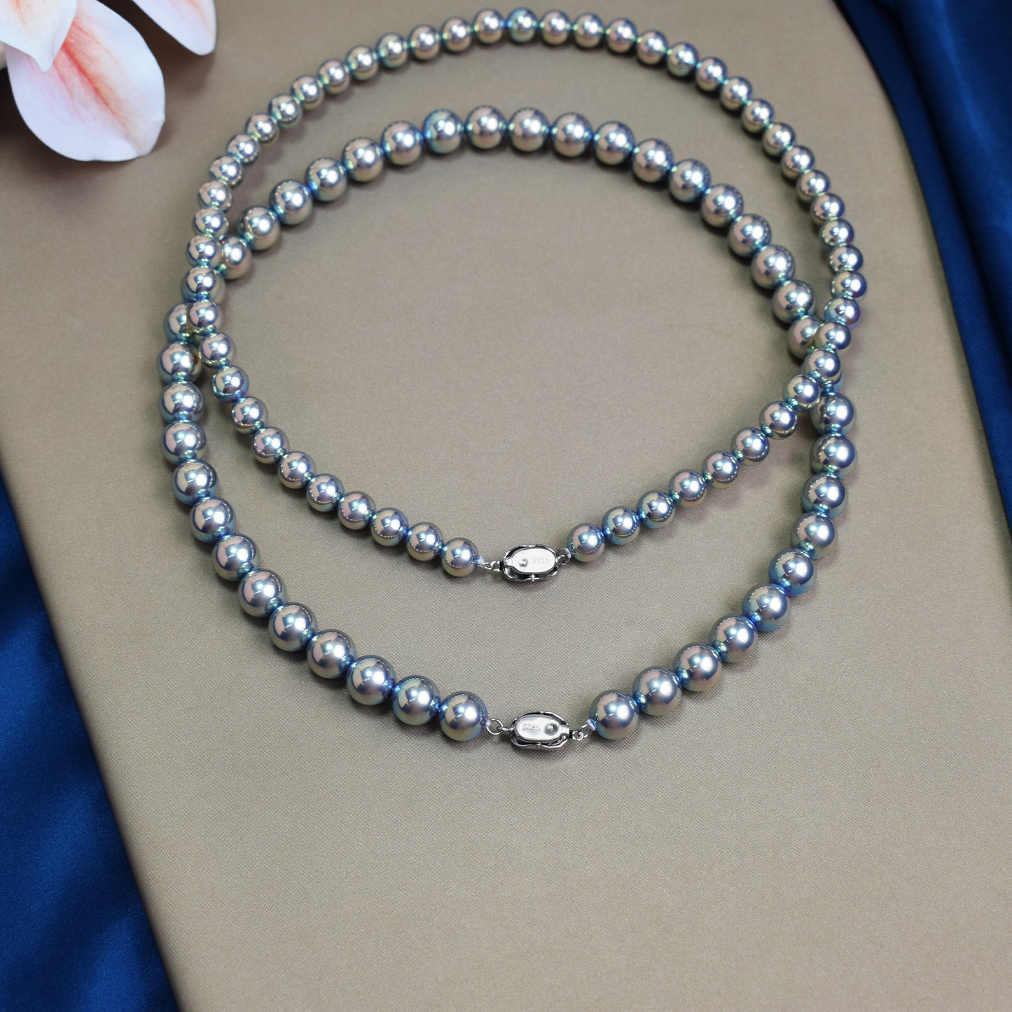 Madoka Silver-Blue Akoya Pearl Necklace – Iridescent Graduated Strand (8–10mm) | 17.5" Cool-Tone Choker