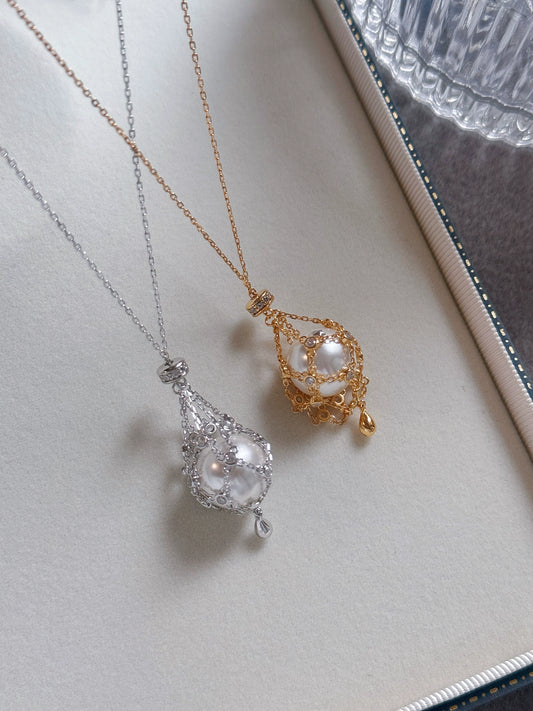 2025 New Autumn/Winter Women's S925 Sterling Silver Sweater Chain – Australian White Pearl Net Necklace, Light Luxury Niche Design