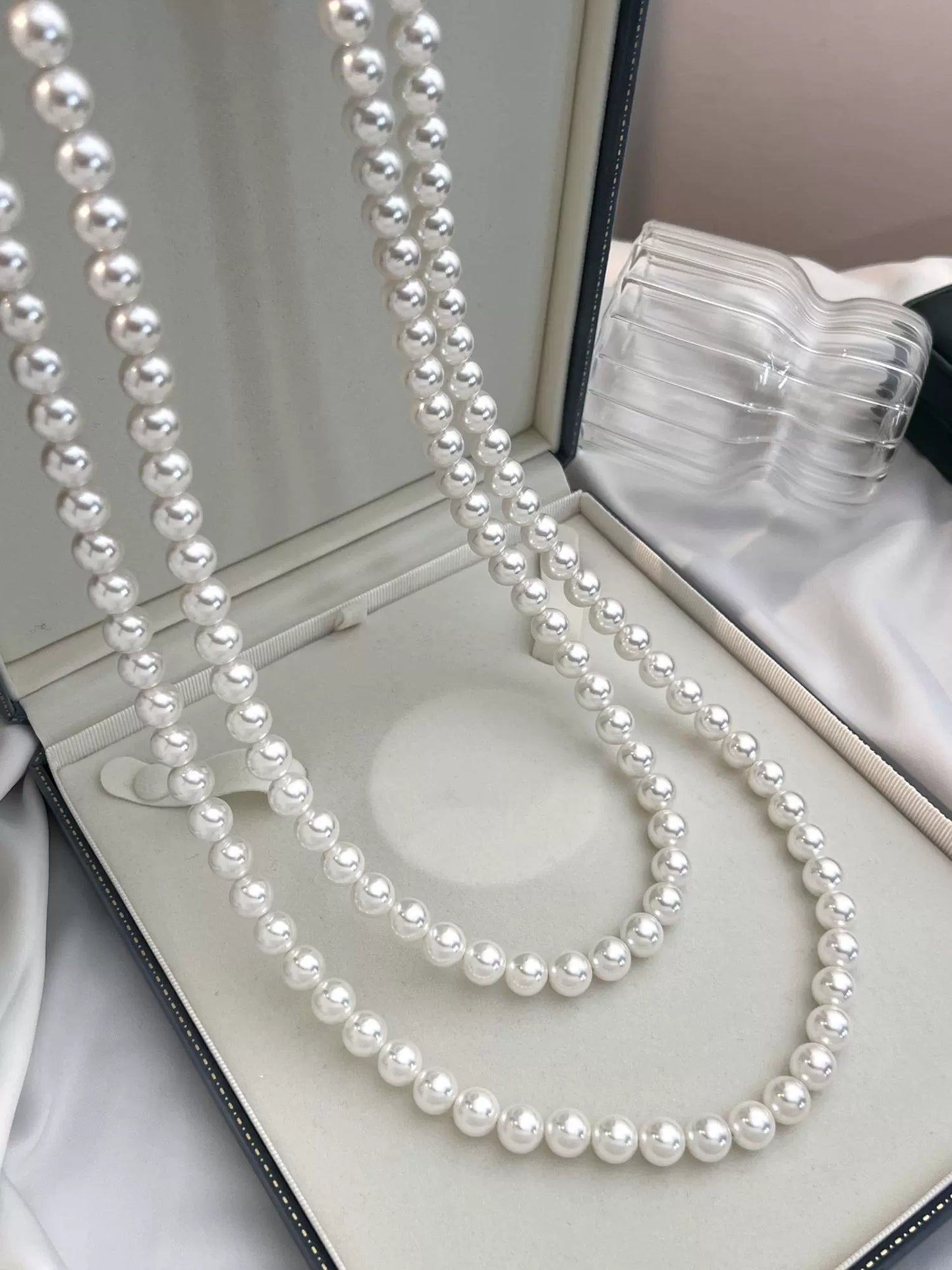 White Pearl Necklace | Long Sweater Chain in Hepburn Style | 2025 New Trend for Women | Stacked & Worn Design | Light Luxury Niche Jewelry