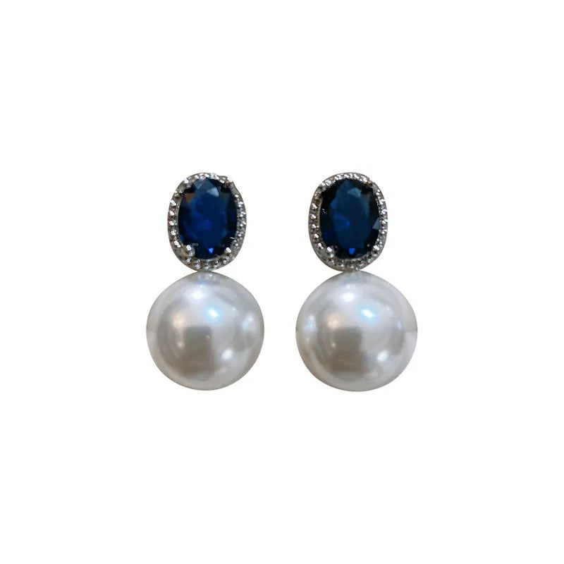 Windsor Sapphire, white pearl stud earrings, feminine versatile celebrity light luxury high-end strong light earrings