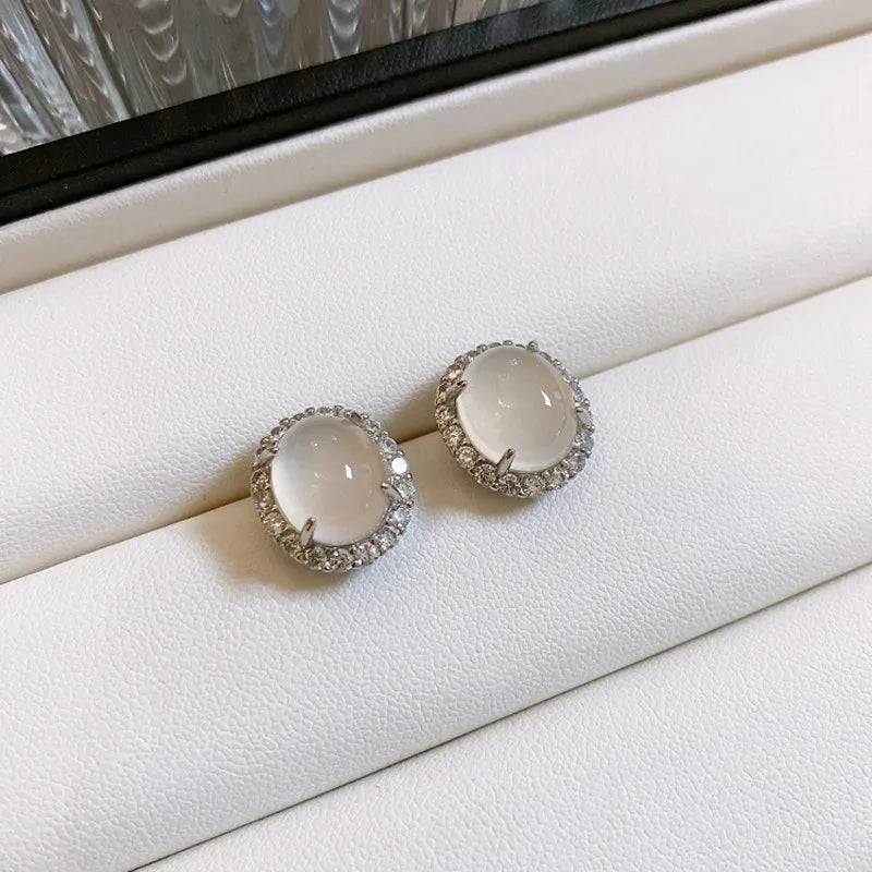 Transparent earrings, pigeon egg chalcedony earrings, women's diamond-encrusted agate earrings gift.