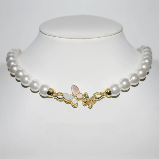 Butterfly Floral Clasp Pearl Necklace Women Gold Shell Pearl Choker Elegant Jewelry Gift