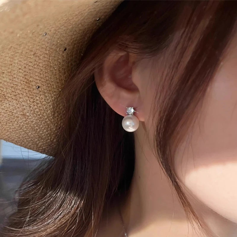 Princess Diana pearl stud earrings women's 2026 new temperament light luxury high-end earrings with diamonds Princess Aobai  she