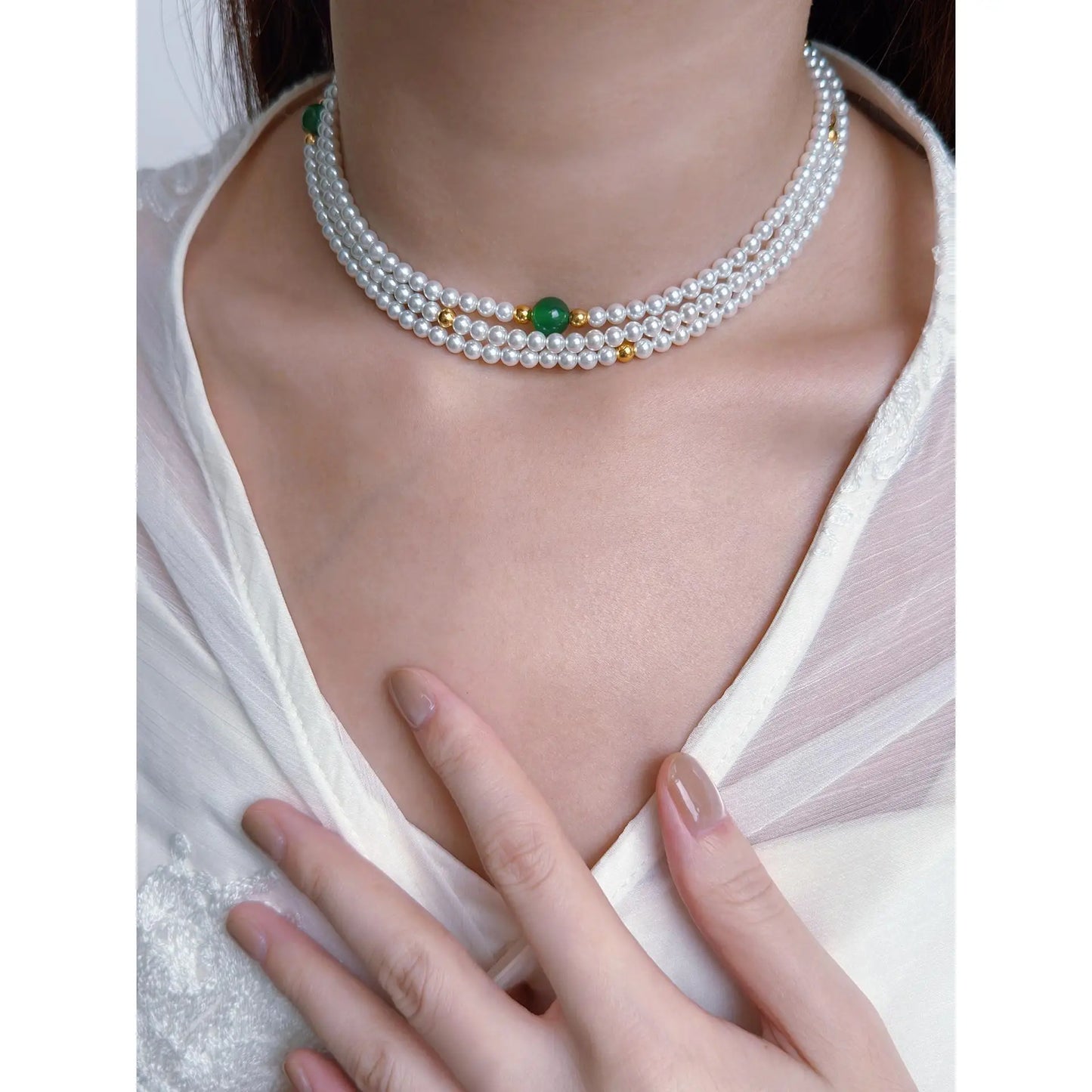 Green chalcedony and white pearl mixed necklace, long women's sweater chain,  can be layered, 2-layer or 3-layeshell
