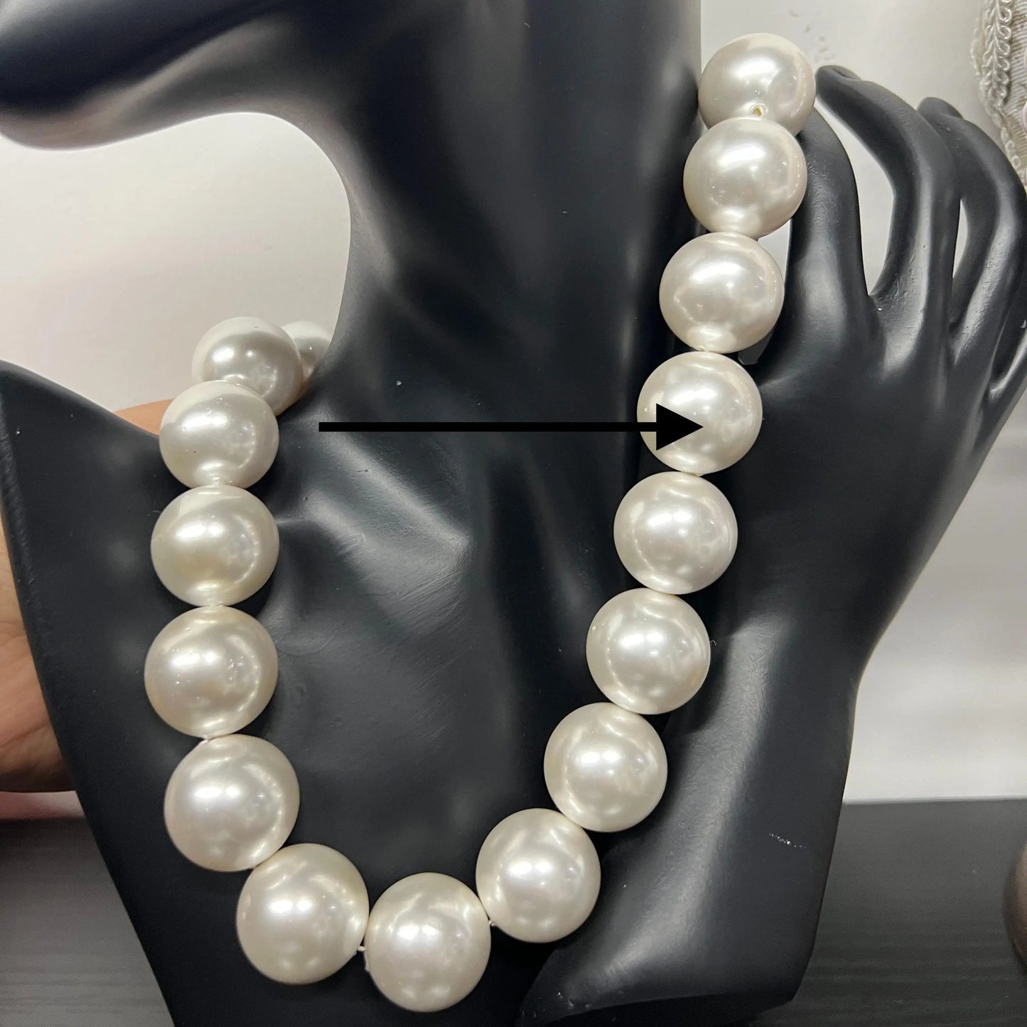 White Mother Shell Pearl Necklace 14mm 16mm 18mm Oversized Point Light Luxury Neck Chain Mother's  Birthd jewelry sets for women
