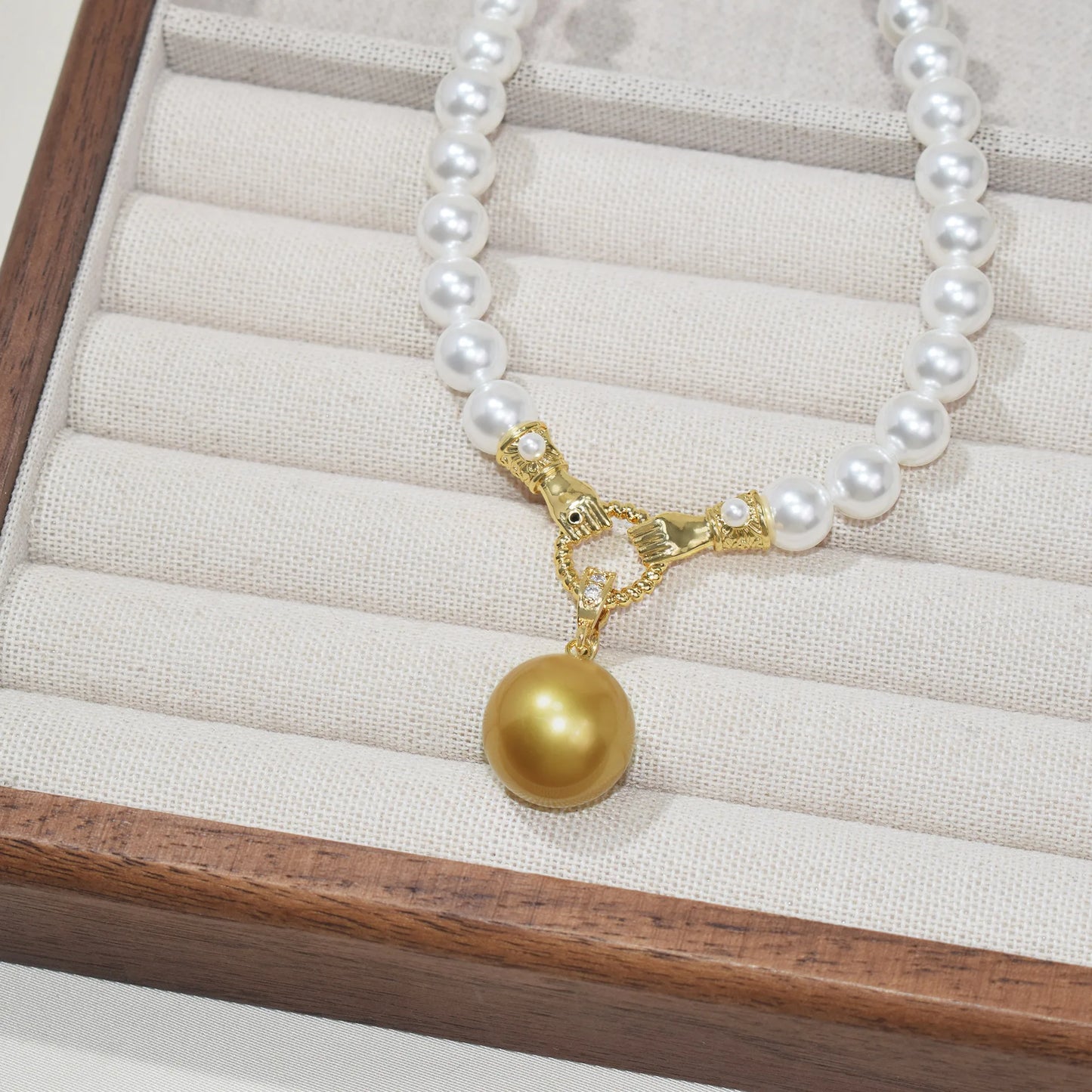 80Cm long pearl sweater chain, mother shell pearl, high-end necklace autumn and winter sweater chain