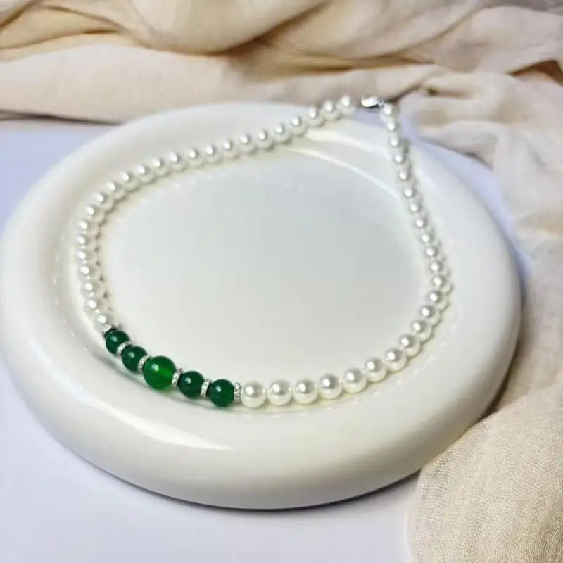 Women’s Shell Pearl Necklace with Mother of Pearl, Elegant Gift for Mom, Mother’s Day Necklace, Grandma Birthday Gift