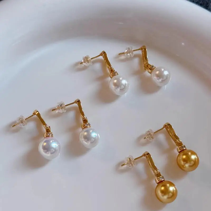 Horseshoe Buckle Pearl Earrings for Women, Gold Tone Shell Pearl Stud Earrings, Fashion Jewelry Gift
