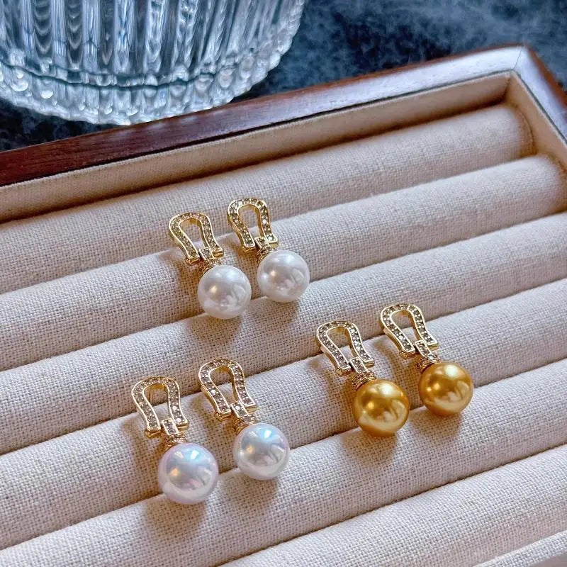 Horseshoe Buckle Pearl Earrings for Women, Gold Tone Shell Pearl Stud Earrings, Fashion Jewelry Gift