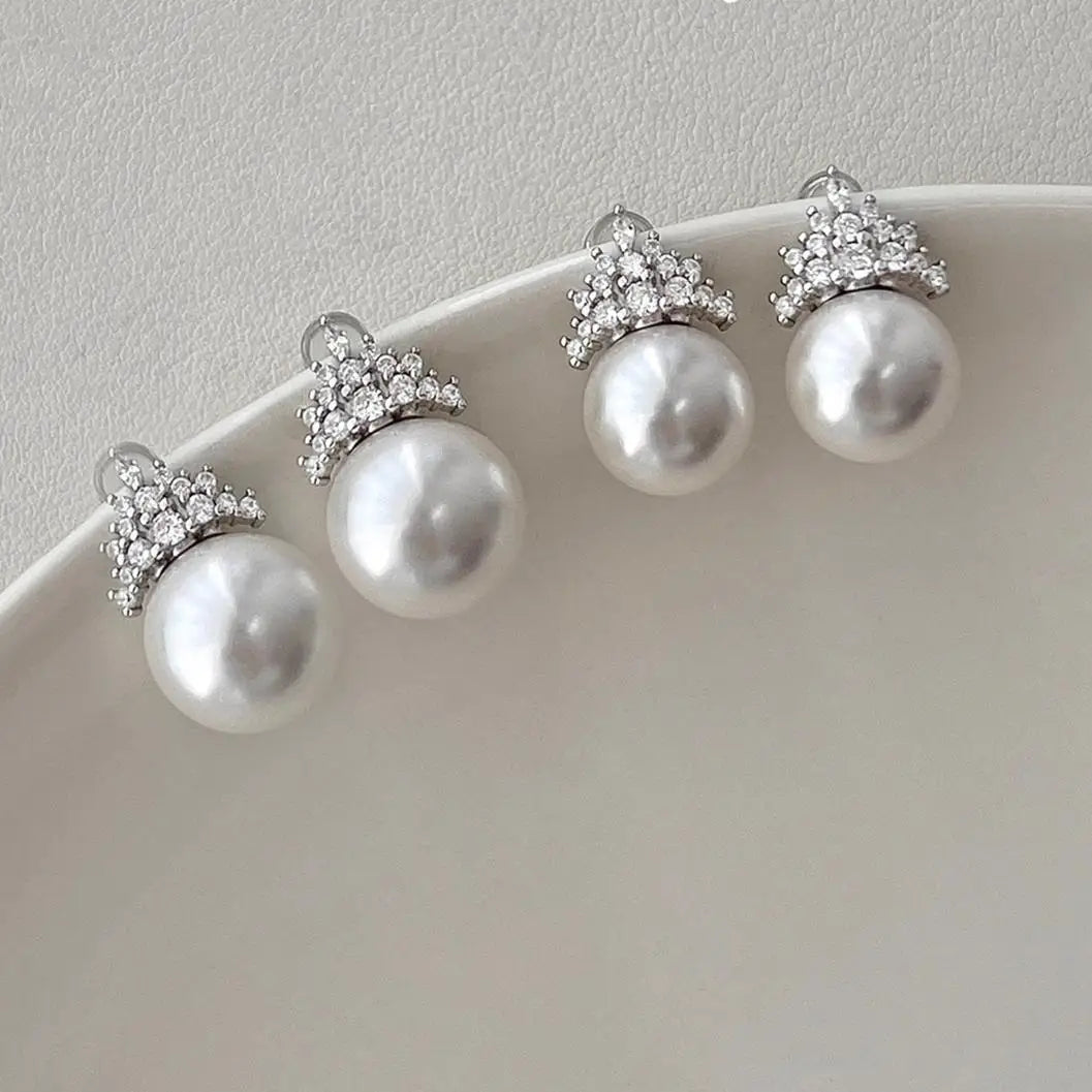 snow white shell pearl stud earrings for women, fashionable temperament stud earrings, a must for girls,  gifts, parties,
