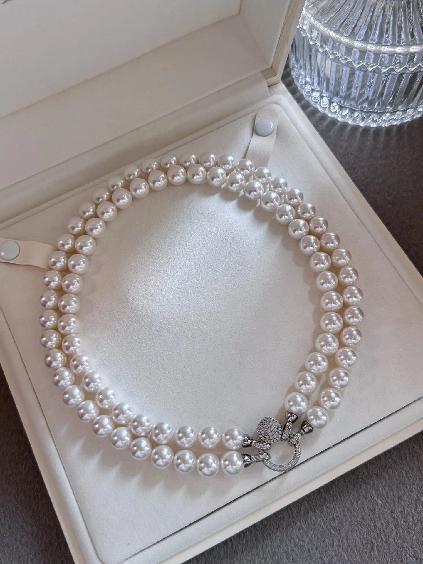 Elegant Shell Pearl Necklace Double Stack Light Luxury Chain Sweater Style