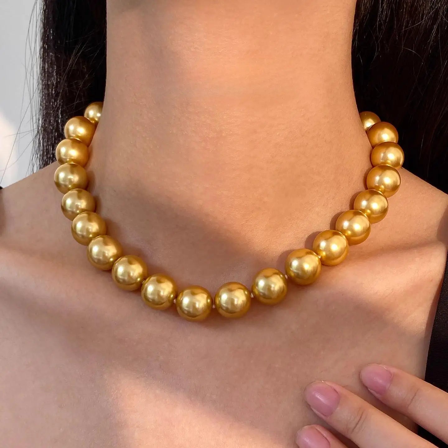 White Mother Shell Pearl Necklace 14mm 16mm 18mm Oversized Point Light Luxury Neck Chain Mother's  Birthd jewelry sets for women