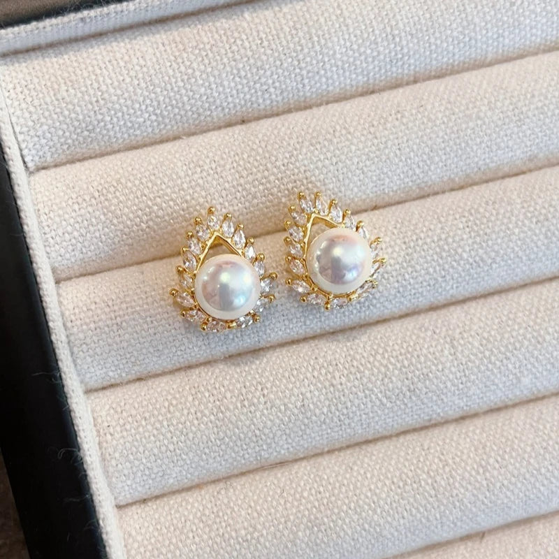 Pearl stud earrings with diamonds and zircon women's 2026 new Tiannu light luxury high-end earrings temperament 12mm  shell pear