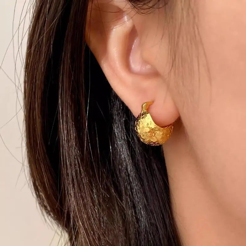 Shiny earrings, gold, silver, round ball, sterling silver, super shiny pine cone round, ear clasp earrings, suitable for parties
