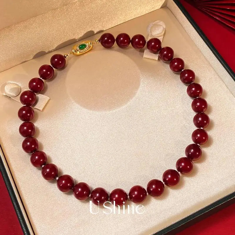 Red Lucky Pearl Necklace for Women, Vintage,shell pearl  Luxurious and Sophisticated Red Collarbone Chain, Festive Wedding Gift
