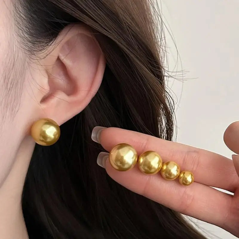 Pearl stud earrings, Mother's Day gift, basic model, suitable for work, party, outdoor use, birthday gift.