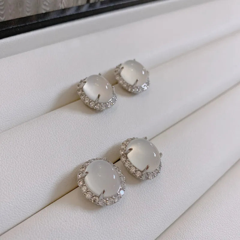 Transparent earrings, pigeon egg chalcedony earrings, women's diamond-encrusted agate earrings gift.