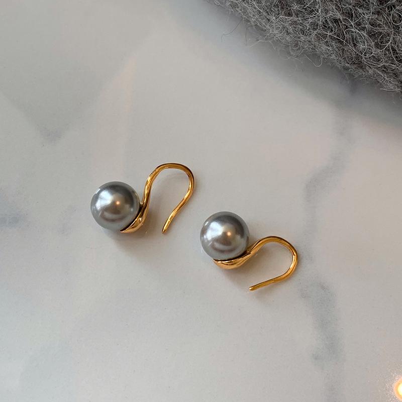 999 sterling silver, grey pearl stud earrings for women, high heels, earrings.
