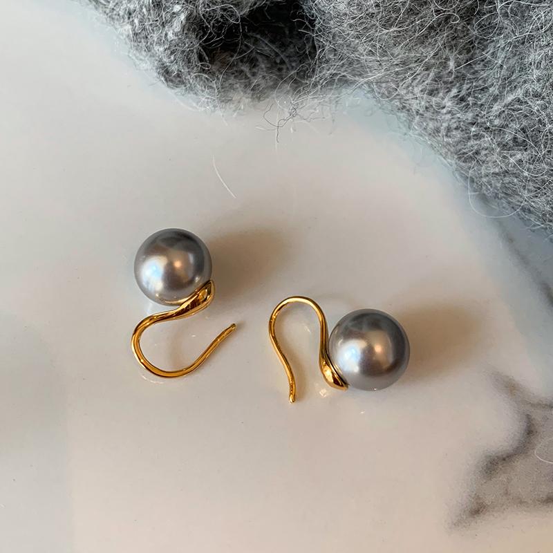 999 sterling silver, grey pearl stud earrings for women, high heels, earrings.