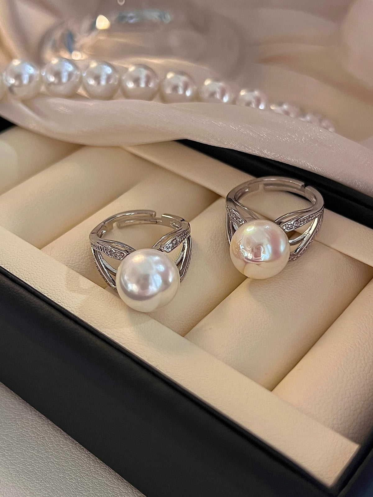 Luxury Style Version  Pearl & Zircon Open Ring – Women’s Adjustable High-End Diamond-Set Jewelry