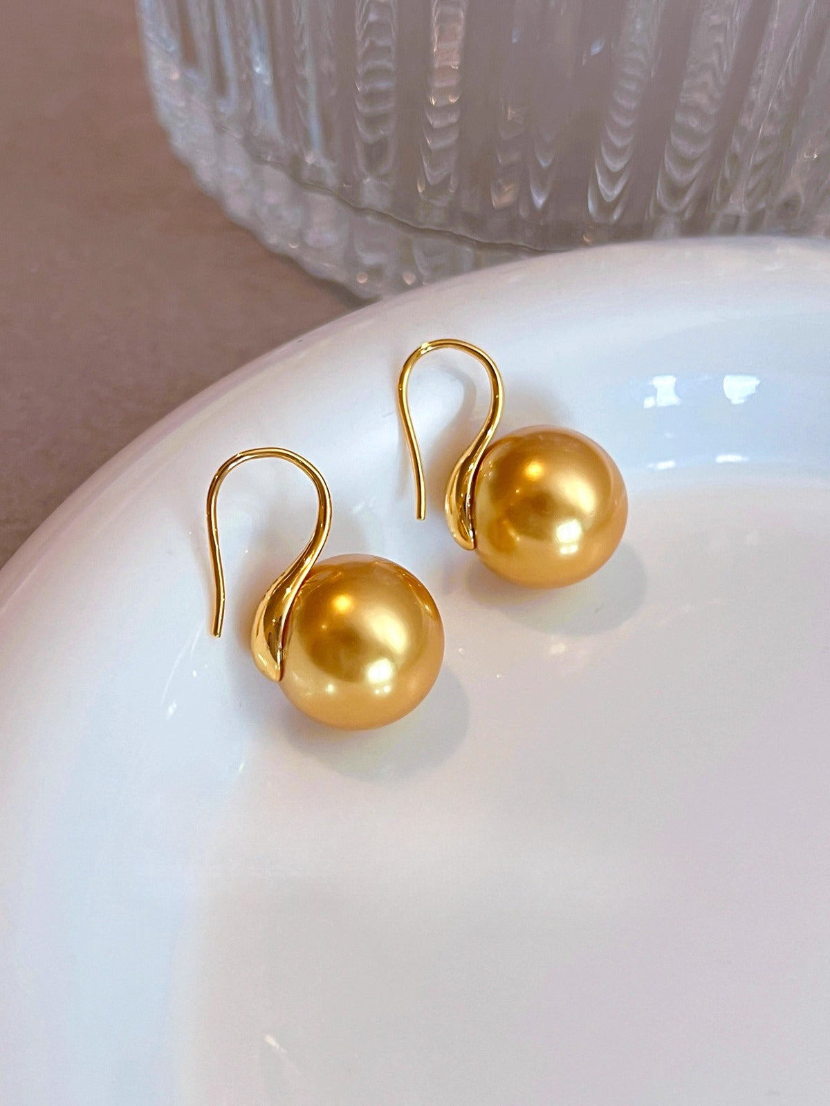 Nanyang Gold Pearl Drop Earrings | 14mm Oversized Gold Classic Design | High Heels Style | Trendy Light Luxury Earrings