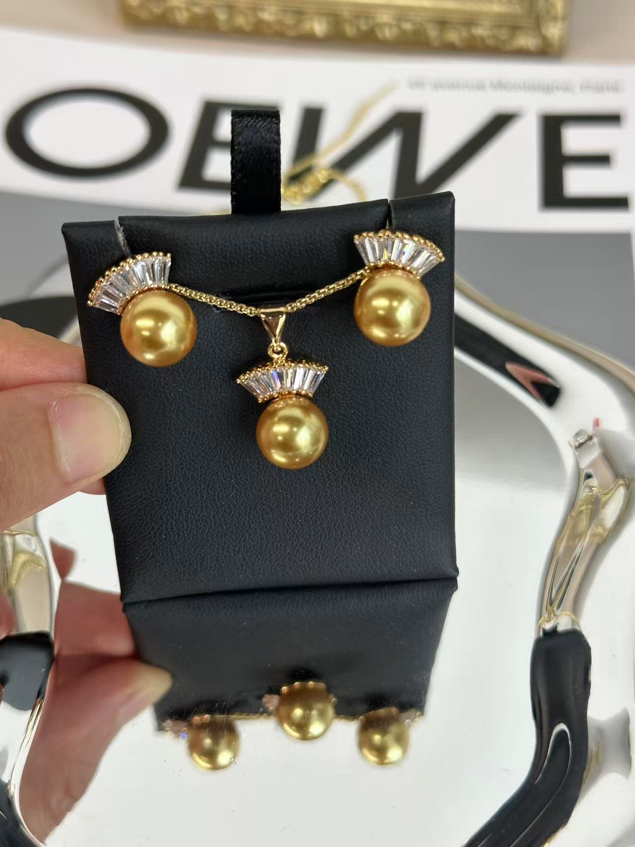 shell pearl set