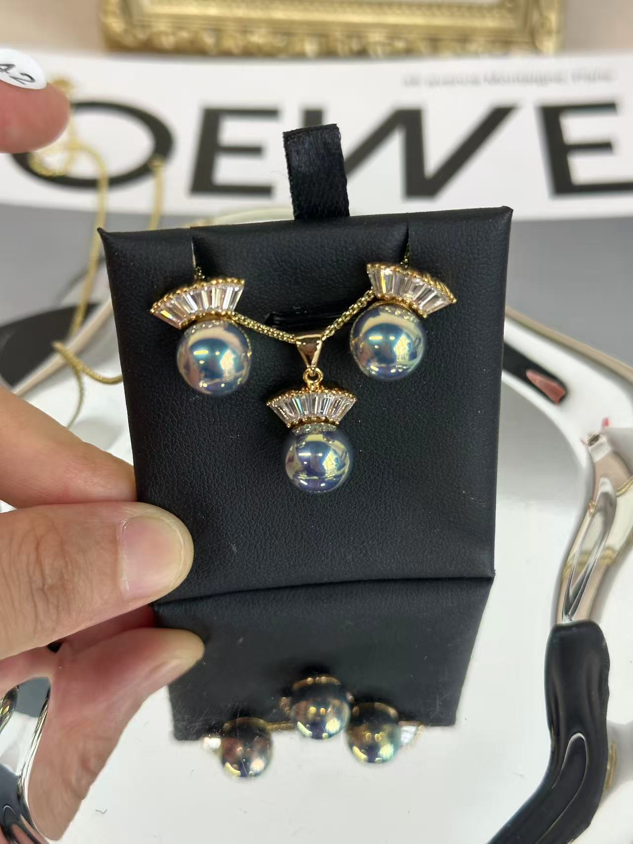 shell pearl set